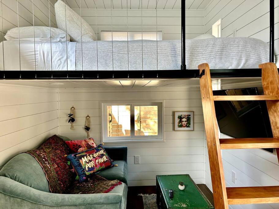 Entirely Private Tiny Home - 1 Mile To Uf Gainesville Ngoại thất bức ảnh