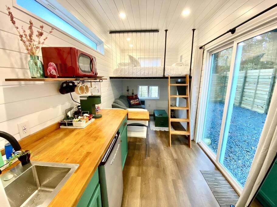 Entirely Private Tiny Home - 1 Mile To Uf Gainesville Ngoại thất bức ảnh